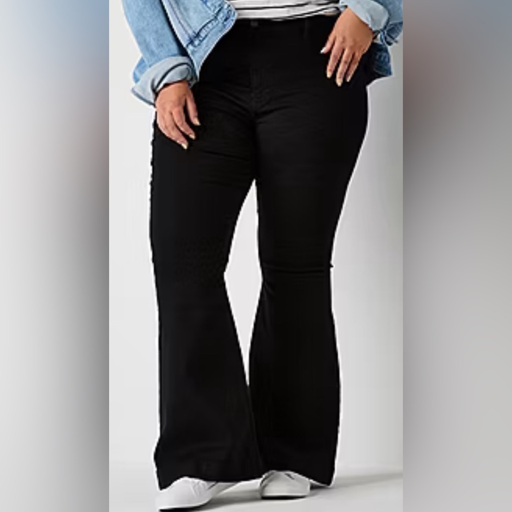 a.n.a - Plus Womens High Rise Flare Leg Jean